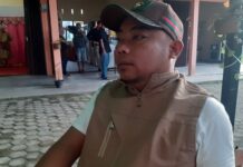 read news -DPC Partai Gerindra Kabupaten Bintan Mulai Sosialisasikan Dua Calon untuk Pilbup Bintan Ketua DPC Partai Gerindera Kabupaten Bintan Zulfajri Lubis menjelaskan DPC Partai Gerindra Kabupaten Bintan mulai menyosialisasikan dua calon untuk Pilbup Bintan . (Foto : abdi perdana - batamtv.com)