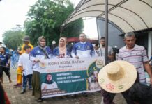 Idul Adha, KONI Batam Bagikan Daging Kurban ke Masyarakat
