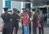 Melalui Restorative Justice, Kejari Batam Bebaskan Buruh Bangunan dari Tuntutan