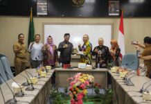 Ketua DPRD Kota Batam Sambut Kunker DPRD Kota Yogyakarta