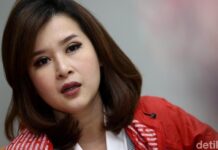 Grace Natalie Sentil Hasto: Kalau Sudah Tak Sejalan Tarik Menteri dari Kabinet