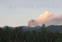 Viral Pendaki Gunung Dukono Tanpa Izin Berlarian dari Puncak Saat Erupsi