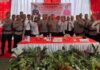 Kapolresta Barelang Kunker ke Polsek Bengkong, Salurkan Bansos untuk Warga
