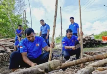 TNI AU Lanud Raden Sadjad Lakukan Penanaman Mangrove Berkelanjutan