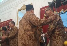 Momen Qodari Ditunjuk Jadi Wakil Kepala Staf Presiden, Prabowo Menepuk dan Gibran Terkejut