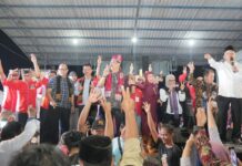 Ribuan Warga Bayuwangi Deklarasikan Dukungan H. Muhammad Rudi-Rafiq di Pilgub Kepri 2024