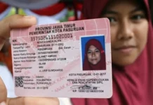 Dinas P3APPKB Kota Batam Serahkan KIA ke Siswa SMPN 34