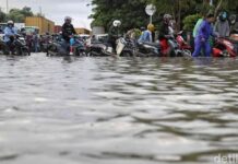 BPBD Catat 1.941 Warga Jakut Masih Mengungsi Akibat Banjir