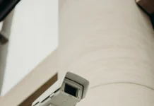 Remaja Curi Pakaian Kerja Terekam CCTv di Tanjung Sengkuang