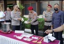 Polresta Barelang Musnahkan Knalpot Brong dan Narkotika