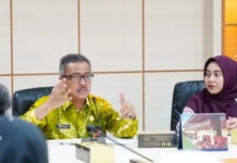 Sekda Paparkan Keberhasilan Pembangunan di Batam Dihadapan Mahasiswa IPMKOB