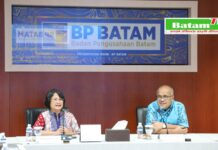 BP Batam – PT Batam Sarana Surya Perkuat Perjanjian Kerja Sama PLTS Terapung