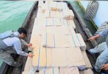 Kapal Tak Berawak Bawa 200 Bal Rokok Ilegal Diamankan Bakamla-Bais di Kepri