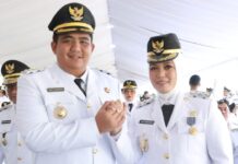 Sah, Roby Kurniawan dan Deby Maryanti Jabat Bupati dan Wakil Bupati Bintan
