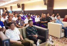 Kadiskominfo Kepri Buka Konferprov Luar Biasa PWI Kepri