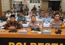 Kapolresta Tanjungpinang dan Forkopimda Ikuti Zoom Meeting Panen Raya Jagung Serentak