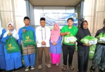 Tingkatkan Kepekaan Sosial, OSIS Smansa Tanjungpinang Salurkan Bantuan 150 Paket Sembako