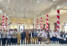 Hadiri Halal Bihalal Aliansi Honorer R2-R3, Wabup Natuna Minta Honorer Sabar