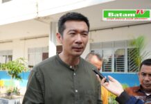 Deputi Bidang Infrastruktur Tinjau Titik Longsor di Bengkong