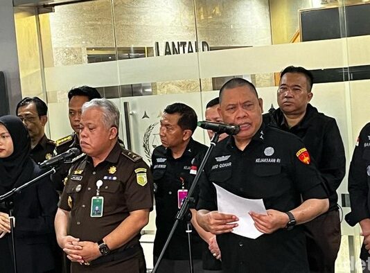 Bos Buzzer Dibayar Rp 864,5 Juta untuk Rintangi Penanganan Kasus di Kejagung