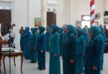 Bupati Cen Sui Lan Lantik Ketua dan Pengurus TP. PKK Kabupaten Natuna