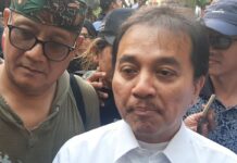 Jokowi Laporkan Tuduhan Ijazah Palsu ke Polisi, Roy Suryo: Sikap yang Tidak Elegan