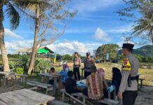 Libur Idul Adha,Polsek Serasan Amankan Objek Wisata Pantai Sisi