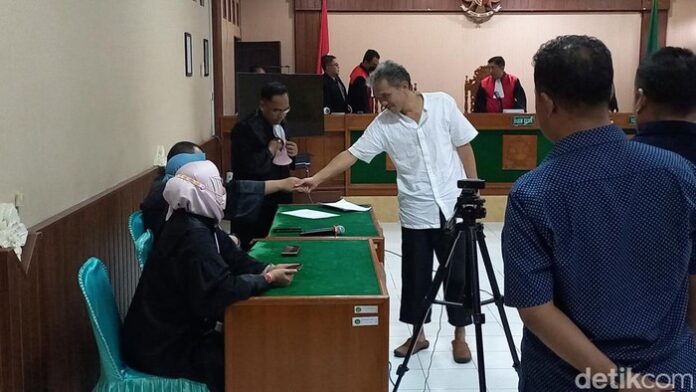 sidang-vonis-bambang-tri-mulyono-di-pn-solo