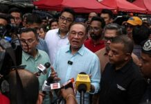 PM Anwar Ibrahim Sebut Malaysia Siap Kerja Sama Terkait Riza Chalid