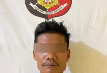 Polisi Tangkap Pencuri Besi Reklame