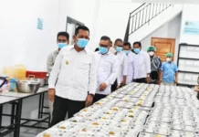 Gubernur dan Wakil Gubernur Kepri Tinjau Pelaksanaan Program MBG di Kabupaten Karimun