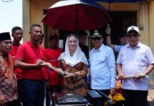 Bupati Natuna Serahkan Bantuan Peralatan Pemadam Kebakaran