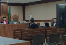 Tangisan Terdakwa Korupsi Rp 1 T Berdalih Tak Niat Mencuri