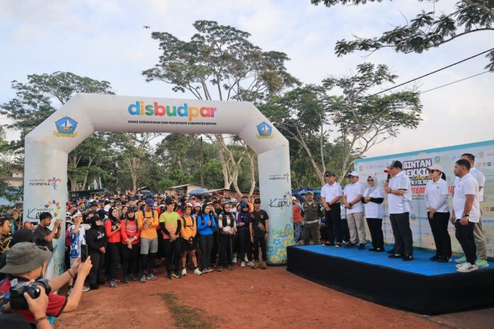trekking bintan