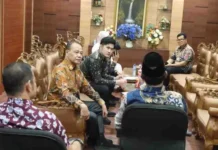 Ketua DPRD Batam Terima Kunjungan Ketua DPRD OKUS