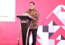 Mendagri Tito Ajak Pemda Sukseskan Program Tiga Juta Rumah