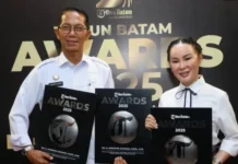 Walikota dan Wakil Walikota Batam Raih Penghargaan sebagai Pemimpin Terbaik dan Tokoh Wanita Progresif