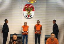 KPK Tahan 2 Tersangka Kasus Proyek Fiktif Rugikan Negara Rp 46,8 M