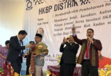 Walikota Batam Ajak Jemaat HKBP Bangun Kota