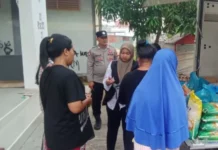 Polsek Batu Ampar Gelar Pangan Murah bagi Warga