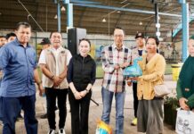 Wako dan Wawako Batam Bagikan 52.500 Paket Sembako Bersubsidi