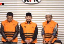 KPK Tetapkan Bupati Bekasi dan Ayah Jadi Tersangka Suap Ijon Proyek