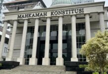 Harapan Dosen ke MK Agar Gaji Disetarakan UMR