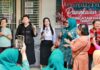 Peringati Hari Ibu ke-97, Li Claudia dan Erlita Berbagi Perhatian untuk Para Lansia