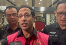 Nadiem Makarim dkk Menatap Meja Hijau