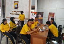 Sidokkes Polresta Barelang Gelar Pojok Yankes, Periksa Kesehatan Personel