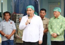 Tinjau Dapur MBG Teluk Sebong, Bupati Bintan Pastikan Higienitas dan Gizi Terjaga