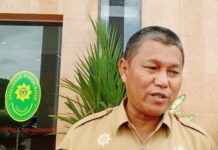 Gustian Riau Tetap Terima Gaji Meskipun Dinonaktifkan