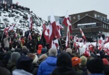 Rencana Trump Caplok Greenland Picu Demo Penolakan