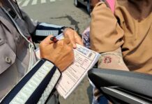 Denda Tidak Bawa SIM dan STNK saat Pemeriksaan Kendaraan di Jalan